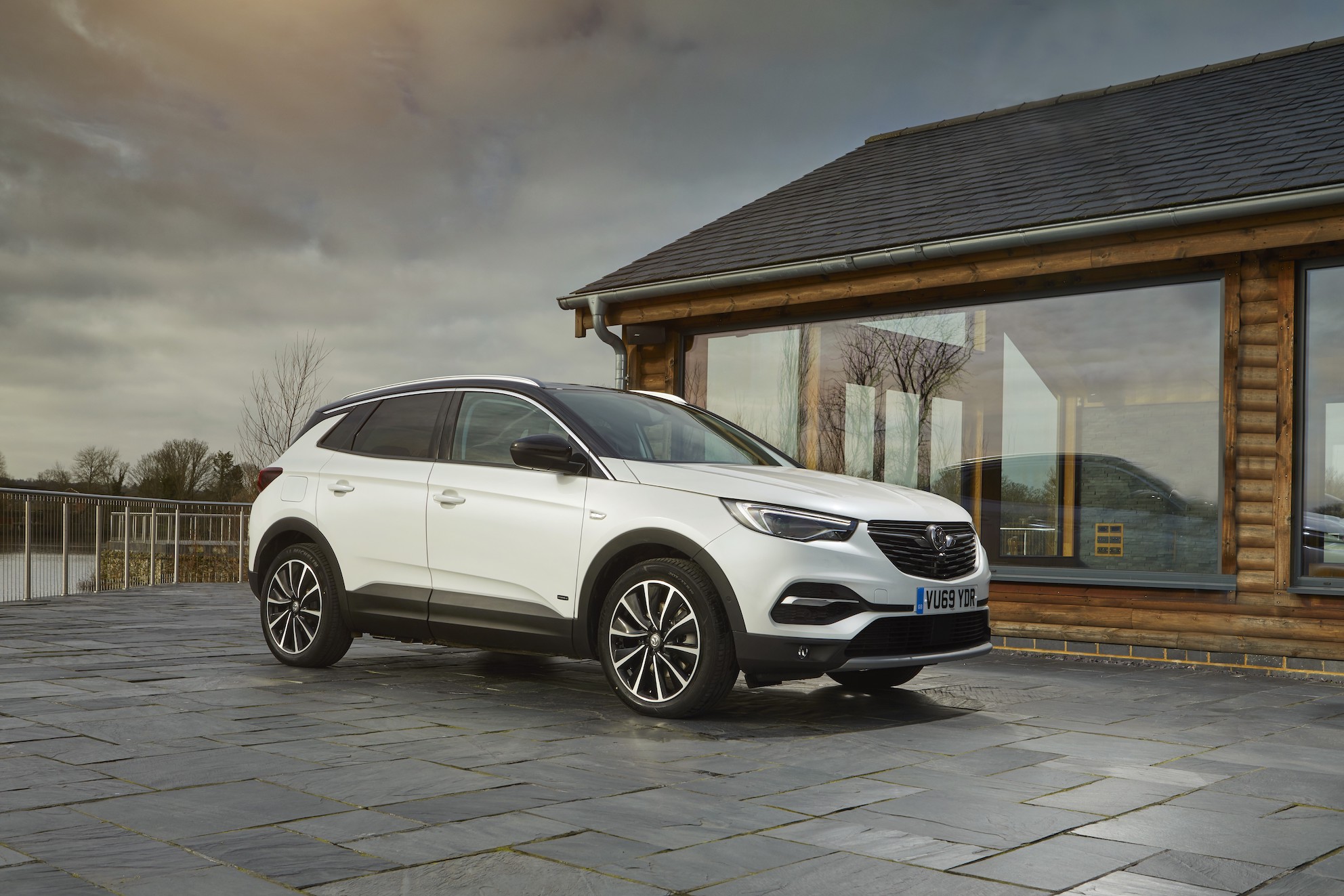 Vauxhall Grandland Hybrid
