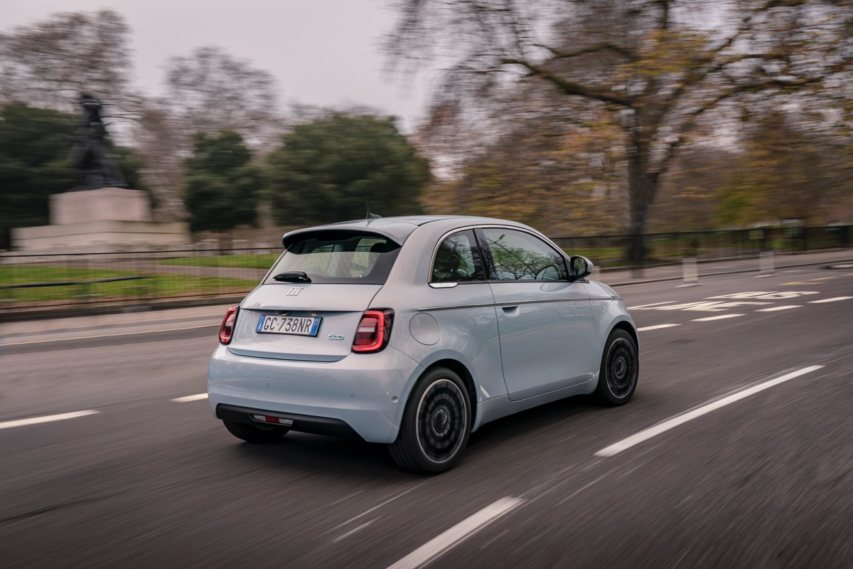 fiat 500 electric exterior rear driving 
