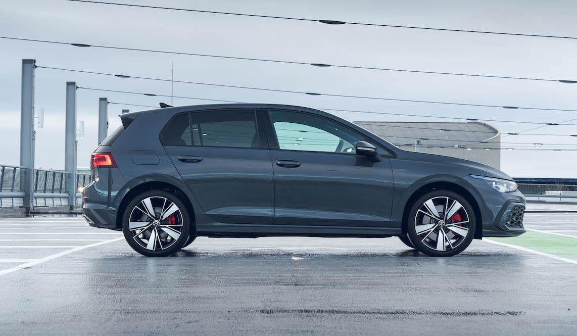 VW Golf GTE PHEV exterior side parked