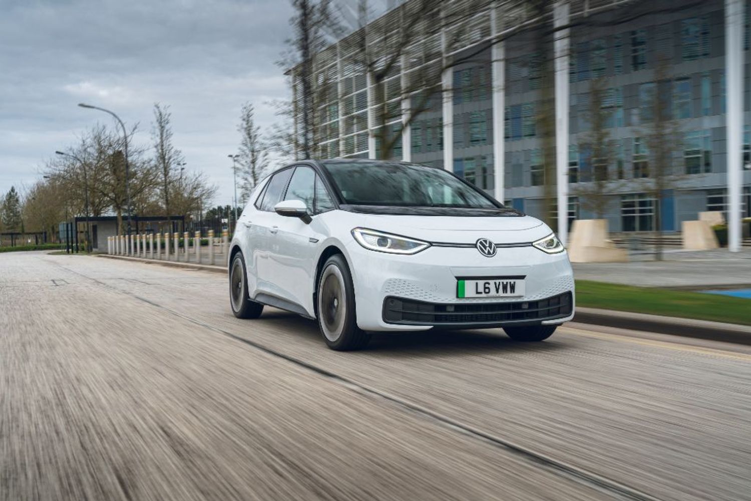 Volkswagen, Volkswagen ID.3, ID3, white, electric VW, VW, VW ID3, front, driving