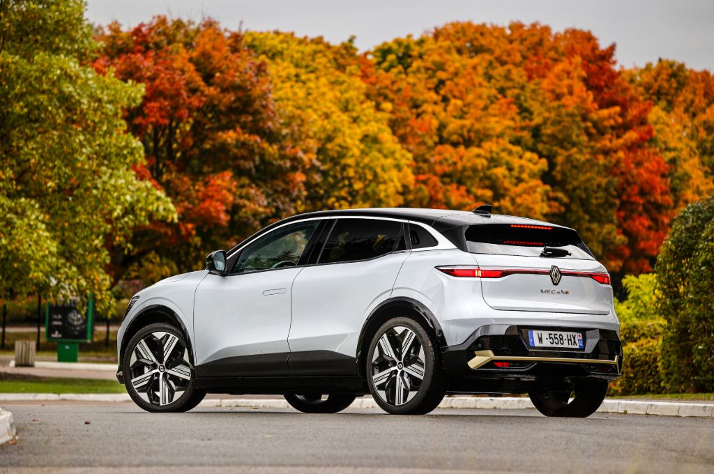 Renault Megane E-Tech, Renault electric, Megane electric, E-Tech, rear, white