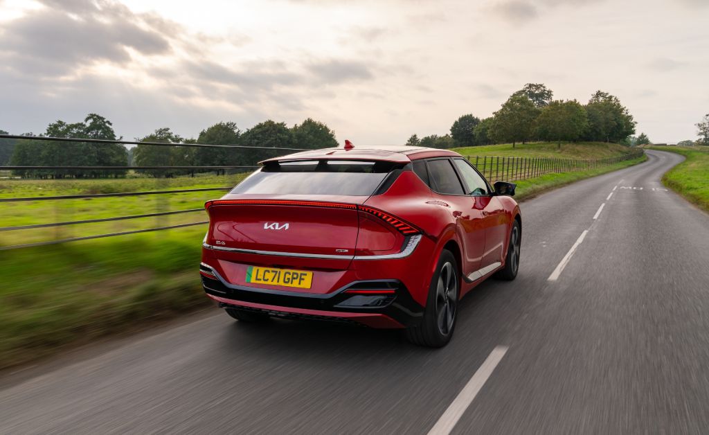 Kia EV6, action, red