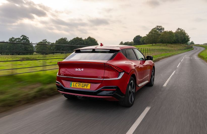 Kia EV6, action, red