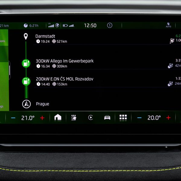 ŠKODA enyaq iv coupe, infotainment