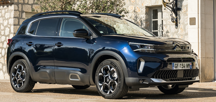 Citroen C5 Aircross, still shot, front three quarters, French registered, blue car
