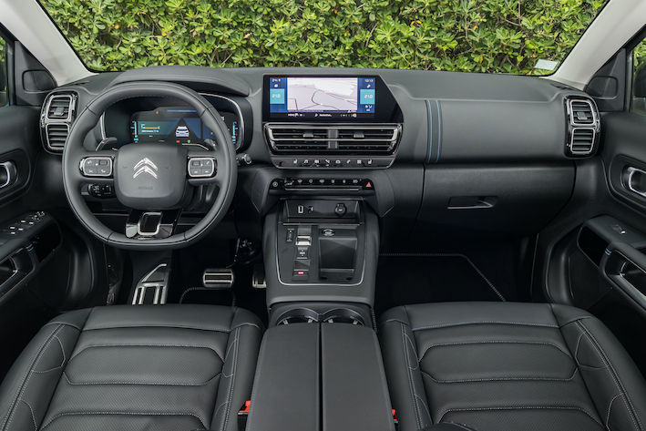 Citroen C5 Aircross, still shot, interior , French registered, blue car